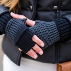 Перчатки и митенки в образе: маленькие детали, которые меняют настроение наряда