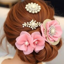 Украшения для волос: маленькие детали, которые раскрывают характер образа